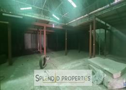 Warehouse - 3 bathrooms for rent in Al Khabisi - Deira - Dubai