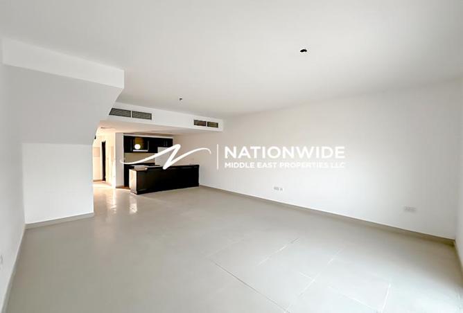 16051209 - Property Image 2