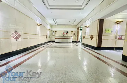 شقة - غرفة نوم - 1 حمام للايجار في برج ليوا سنتر رقم 1 - برج ليوا سنتر - شارع حمدان - أبوظبي