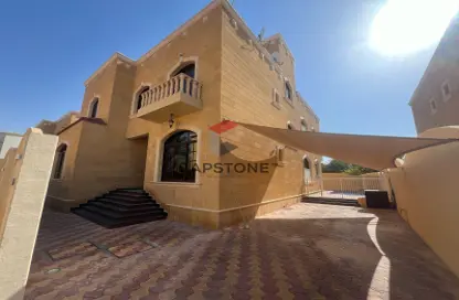 Villa - 5 Bedrooms - 6 Bathrooms for rent in Shakhbout City - Abu Dhabi