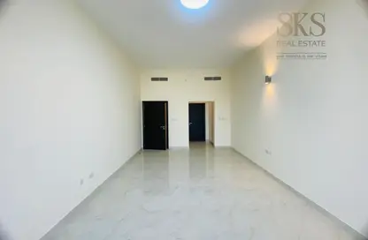 شقة - 2 غرف نوم - 3 حمامات للايجار في مبنى سانرايز - البرشاء 1 - البرشاء - دبي