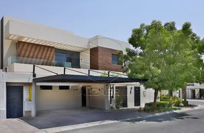 Villa - 5 Bedrooms - 7 Bathrooms for sale in West Yas - Yas Island - Abu Dhabi