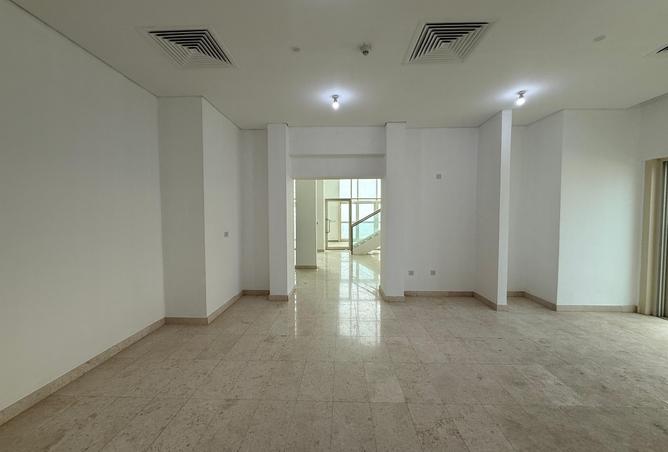 16101017 - Property Image 2