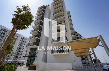 Apartment - 1 Bedroom - 1 Bathroom for rent in Waters Edge - Yas Island - Abu Dhabi