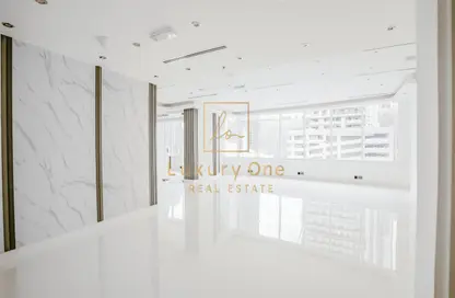 Prime Location | Upgraded | Vacant | Premium Unit