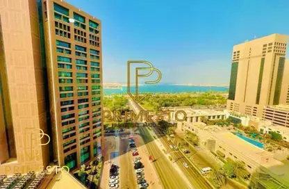 Apartment - 3 Bedrooms - 4 Bathrooms for rent in Al Reem Tower - Corniche Road - Abu Dhabi