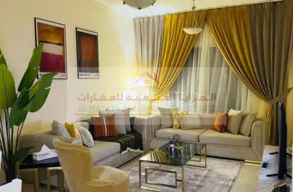 Apartment - 2 Bedrooms - 3 Bathrooms for rent in Beach Tower 1 - Al Khan Lagoon - Al Khan - Sharjah