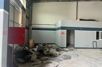 Warehouse - Studio - 1 Bathroom for rent in Al Sajaa Industrial - Al Sajaa - Sharjah