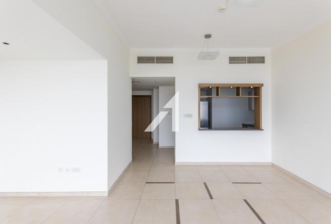 15190111 - Property Image 2
