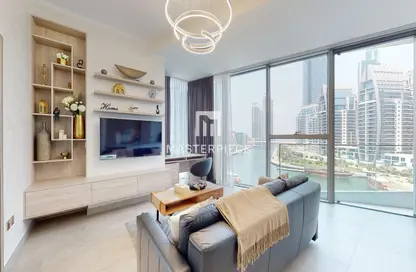 Living Room image for: Apartment - 1 Bedroom - 1 Bathroom for rent in Stella Maris - Dubai Marina - Dubai, Image 1