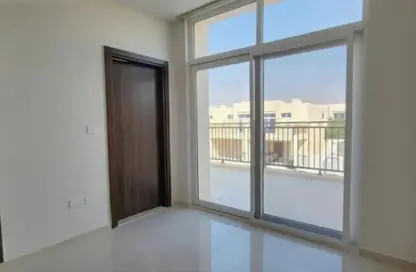 Villa - 3 Bedrooms - 3 Bathrooms for sale in Victoria - Damac Hills 2 - Dubai