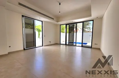 فيلا - 4 غرف نوم - 6 حمامات للايجار في فلل ميلودي - الضاحية 13 - قرية الجميرا سركل - دبي