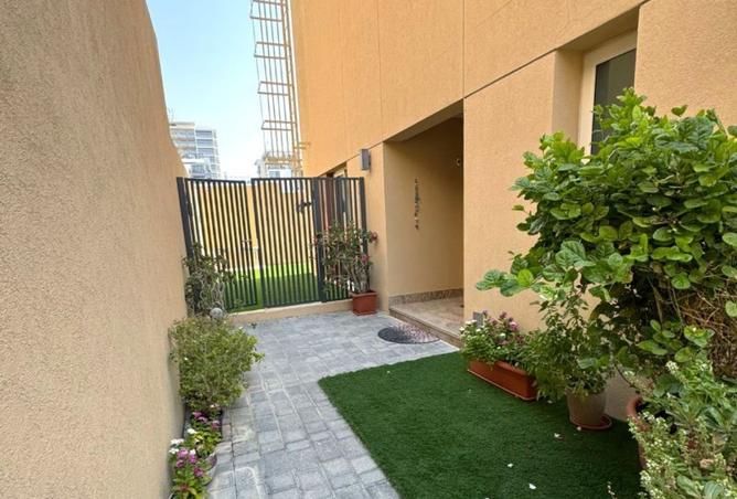 property-image