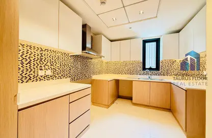 شقة - 2 غرف نوم - 3 حمامات للايجار في الزينه 1 - مشروع إثراء ديرة - ديرة - دبي