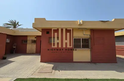 Villa - 3 Bedrooms - 5 Bathrooms for rent in Al Rifa'ah - Al Heerah - Sharjah