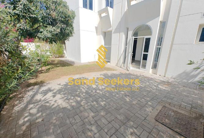 15594673 - Property Image 2