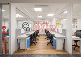 Co-working space - 3 bathrooms for rent in Abu Dhabi Plaza Tower - Al Najda Street - Abu Dhabi