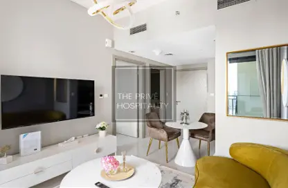 Living / Dining Room image for: Apartment - 1 Bedroom - 1 Bathroom for rent in Zada Tower - Business Bay - Dubai, Image 1