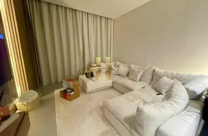 شقة - غرفة نوم - 2 حمامات للايجار في احياء سيجنيتشر السكنية - قرية الجميرا سركل - دبي