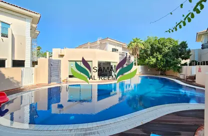 Villa - 5 Bedrooms - 6 Bathrooms for rent in Jumeirah 3 Villas - Jumeirah 3 - Jumeirah - Dubai