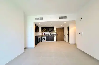 Apartment - 2 Bedrooms - 3 Bathrooms for rent in Al Mamsha - Muwaileh - Sharjah