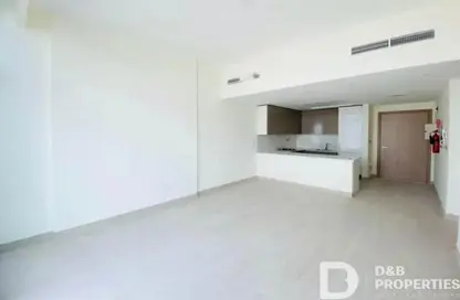 Empty Room image for: Apartment - 1 Bedroom - 1 Bathroom for rent in AZIZI Riviera 7 - Meydan One - Meydan - Dubai, Image 1