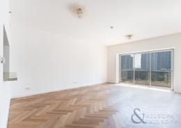 Empty Room image for: Apartment - 3 bedrooms - 4 bathrooms for sale in Marina Tower - Dubai Marina - Dubai, Image 1