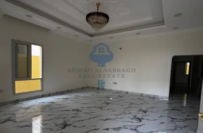 Villa - 5 Bedrooms - 7 Bathrooms for sale in Al Yasmeen 1 - Al Yasmeen - Ajman