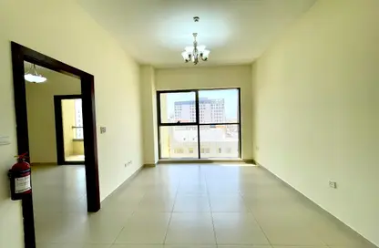 Apartment - 1 Bedroom - 2 Bathrooms for rent in Al Barsha 1 - Al Barsha - Dubai