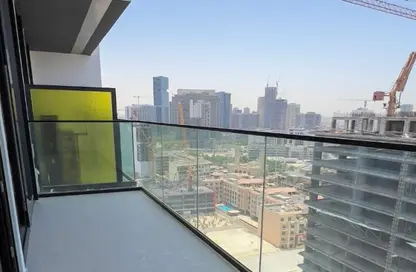 شقة - غرفة نوم - 2 حمامات للايجار في بن غاطي عنبر - قرية الجميرا سركل - دبي