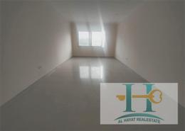 Empty Room image for: Apartment - 2 bedrooms - 3 bathrooms for rent in Al Azza Building - Al Rumaila - Ajman, Image 1