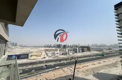 شقة - 1 حمام للايجار في عزيزي عالية - الجداف - دبي