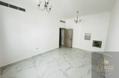 Apartment - 1 Bedroom - 2 Bathrooms for rent in Al Jurf 3 - Al Jurf - Ajman Downtown - Ajman