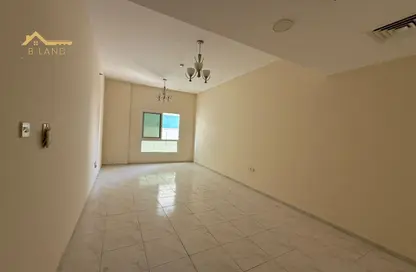 Apartment - 3 Bedrooms - 3 Bathrooms for rent in Al Majaz 1 - Al Majaz - Sharjah Apartment - 3 Bedrooms - 3 Bathrooms for rent in Al Majaz 1 - Al Majaz - Sharjah