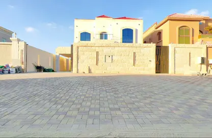 Villa - 5 Bedrooms - 7 Bathrooms for sale in Al Mowaihat 1 - Al Mowaihat - Ajman