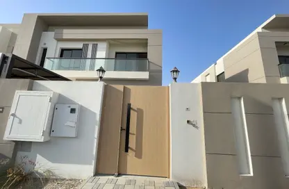 Villa - 5 Bedrooms - 7+ Bathrooms for rent in Hoshi 1 - Hoshi - Al Badie - Sharjah
