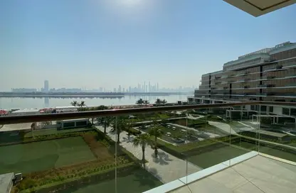 Apartment - 3 Bedrooms - 3 Bathrooms for rent in The 8 - The Crescent - Palm Jumeirah - Dubai
