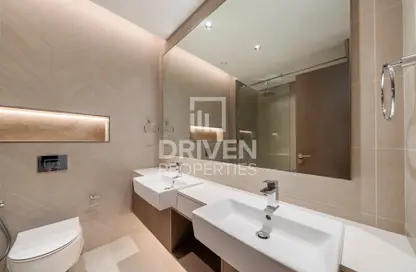 Apartment - 4 Bedrooms - 5 Bathrooms for sale in Lagoon Views - District One - Mohammed Bin Rashid City - Dubai