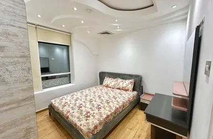 Apartment - Studio - 1 Bathroom for rent in Beach Tower 1 - Al Khan Lagoon - Al Khan - Sharjah