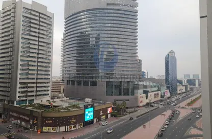 شقة - 2 غرف نوم - 3 حمامات للايجار في برج تيتانيوم - الكرامة - دبي