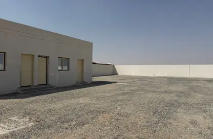 أرض - استوديو للايجار في الصجعة الصناعية - آلصجعه - الشارقة