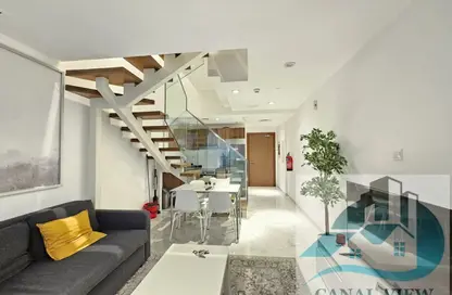 Apartment - 2 Bedrooms - 2 Bathrooms for rent in The Gate - Masdar City - Abu Dhabi