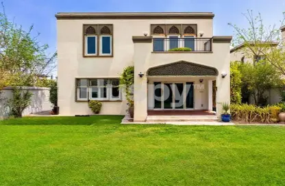 Villa - 3 Bedrooms - 4 Bathrooms for rent in Legacy - Jumeirah Park - Dubai