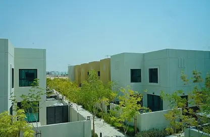 Townhouse - 3 Bedrooms - 4 Bathrooms for sale in Sharjah Sustainable City - Sharjah