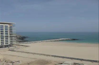 Apartment - 3 Bedrooms - 4 Bathrooms for sale in Khor Fakkan - Sharjah