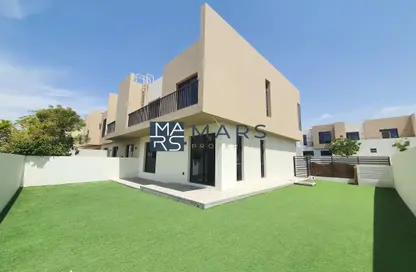Townhouse - 3 Bedrooms - 4 Bathrooms for rent in Nasma Residence - Al Tai - Sharjah