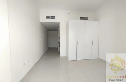 Apartment - Studio - 1 Bathroom for rent in Al Warsan 4 - Al Warsan - Dubai
