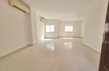 Villa - 4 Bedrooms - 5 Bathrooms for rent in Mohamed Bin Zayed Centre - Mohamed Bin Zayed City - Abu Dhabi