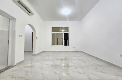 شقة - 2 غرف نوم - 2 حمامات للايجار في مدينة الرياض - أبوظبي