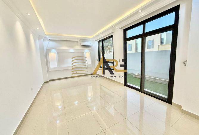 15418653 - Property Image 3